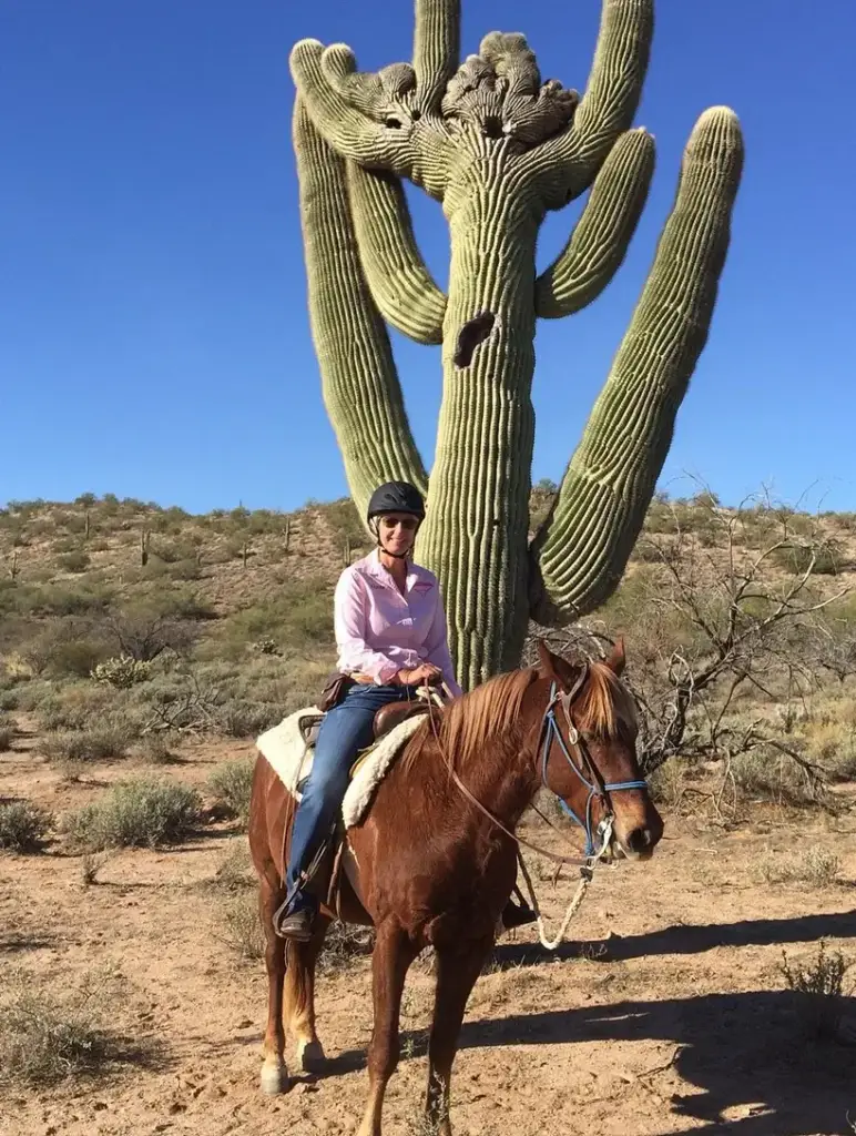 suzi minor retreat flying E Ranch Cactus Trail